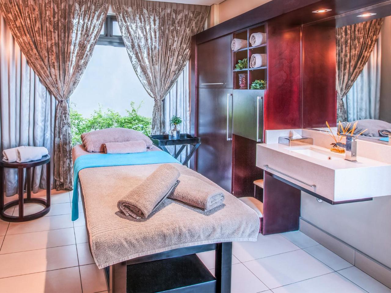 The Fairway Hotel, Spa & Golf Resort Randburg Екстер'єр фото