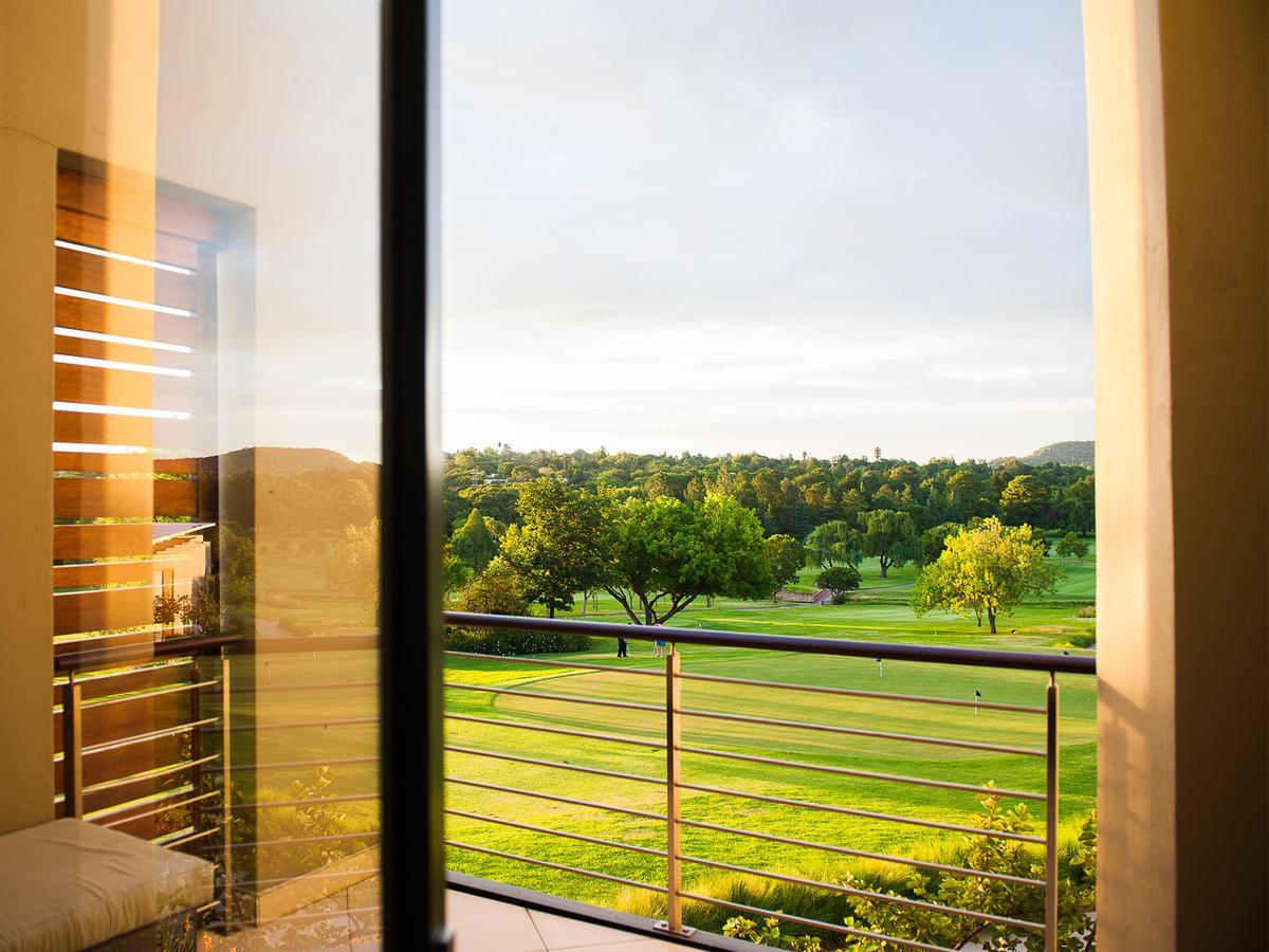 The Fairway Hotel, Spa & Golf Resort Randburg Екстер'єр фото