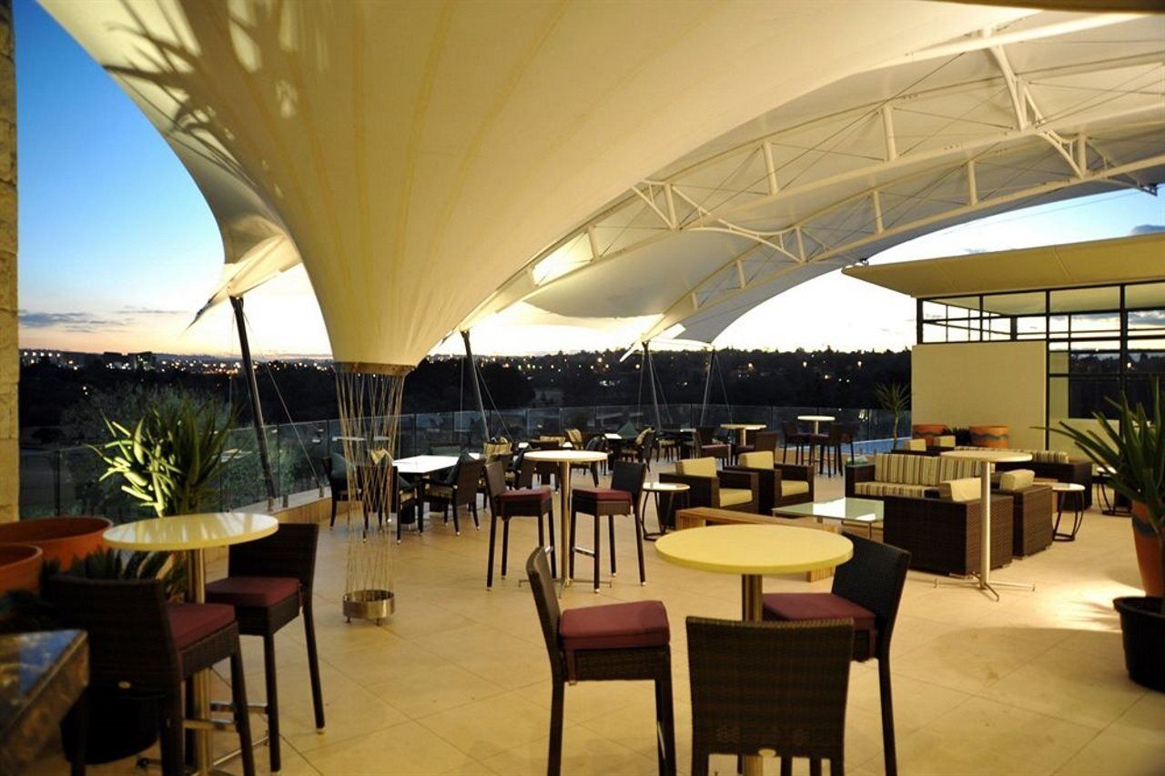 The Fairway Hotel, Spa & Golf Resort Randburg Екстер'єр фото